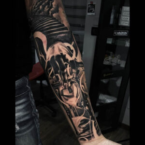 Tatuaggio di Chris - LiberArte Studio Milano - Galleria 16